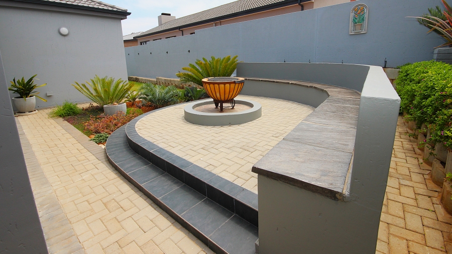 3 Bedroom Property for Sale in Monte Christo Western Cape